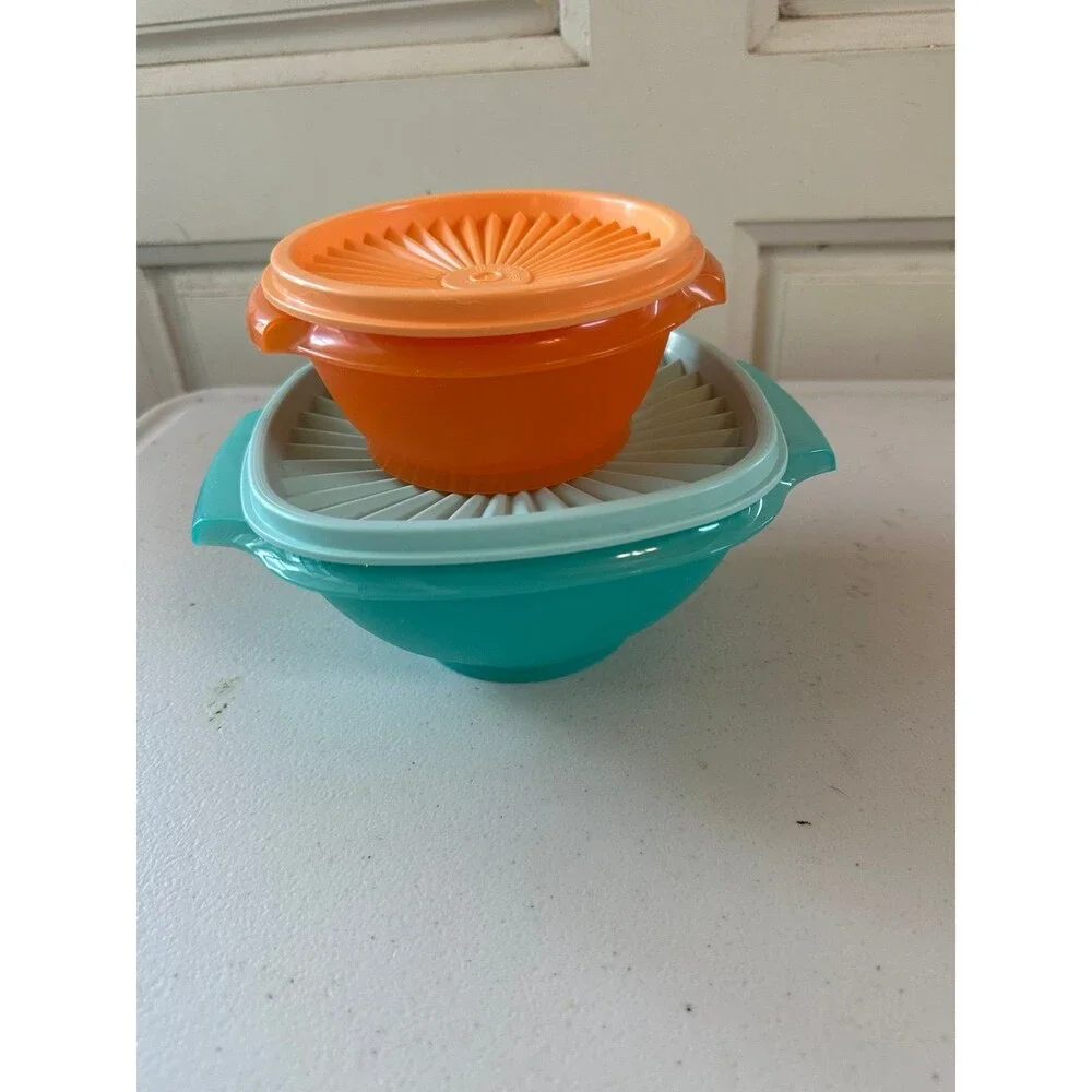 New Tupperware Servalier Food Storage Bowls Containers Mix Lot 4 Piece Set